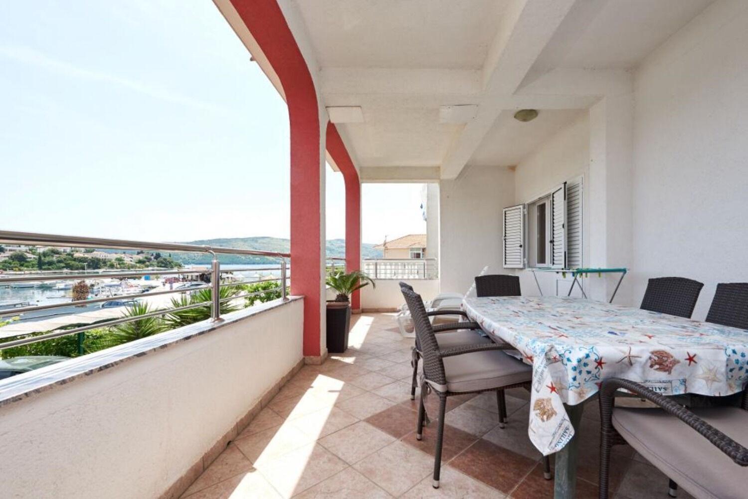 Apartments Mare - 30 M From Pebble Beach 브랜지카 외부 사진