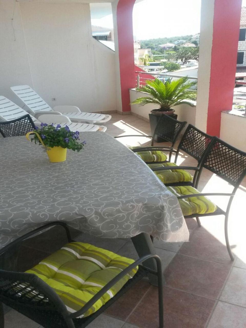 Apartments Mare - 30 M From Pebble Beach 브랜지카 외부 사진